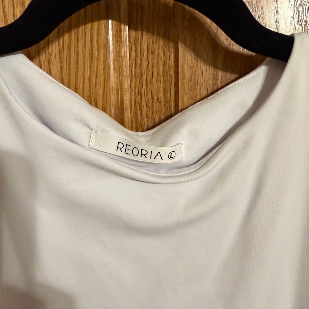 ReoRia Classic White Bodysuit - Picture 2 of 3